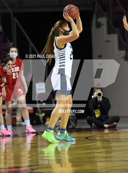 Thumbnail 2 in Regis Jesuit vs. Valor Christian (CHSAA 5A State Final) photogallery.