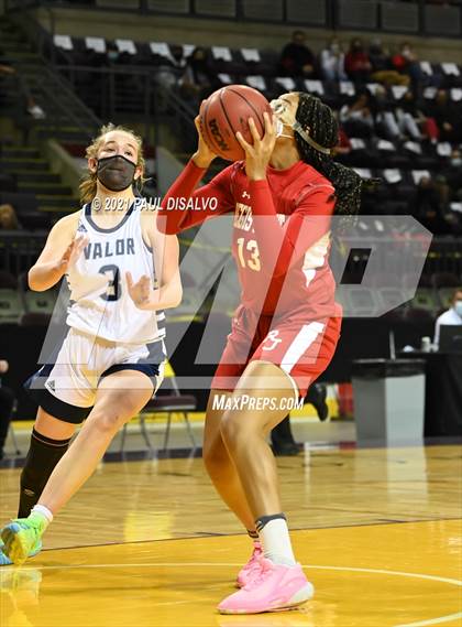 Thumbnail 1 in Regis Jesuit vs. Valor Christian (CHSAA 5A State Final) photogallery.