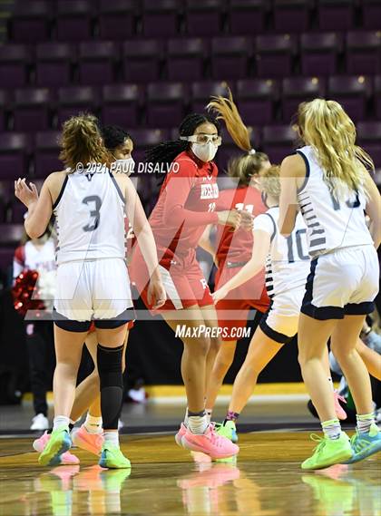 Thumbnail 3 in Regis Jesuit vs. Valor Christian (CHSAA 5A State Final) photogallery.