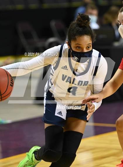 Thumbnail 1 in Regis Jesuit vs. Valor Christian (CHSAA 5A State Final) photogallery.