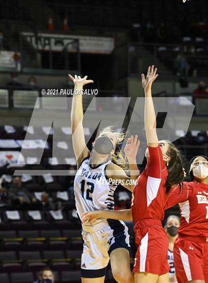 Thumbnail 3 in Regis Jesuit vs. Valor Christian (CHSAA 5A State Final) photogallery.