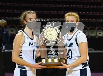 Thumbnail 1 in Regis Jesuit vs. Valor Christian (CHSAA 5A State Final) photogallery.