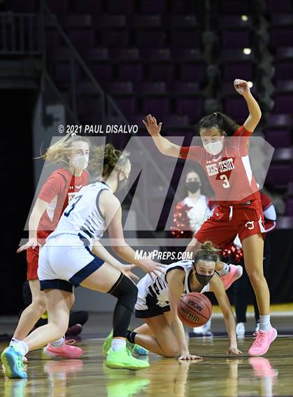 Thumbnail 1 in Regis Jesuit vs. Valor Christian (CHSAA 5A State Final) photogallery.