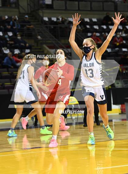 Thumbnail 3 in Regis Jesuit vs. Valor Christian (CHSAA 5A State Final) photogallery.