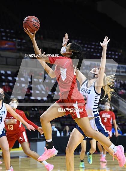 Thumbnail 3 in Regis Jesuit vs. Valor Christian (CHSAA 5A State Final) photogallery.