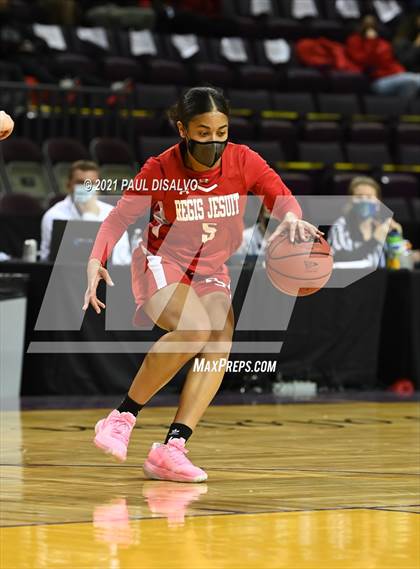 Thumbnail 3 in Regis Jesuit vs. Valor Christian (CHSAA 5A State Final) photogallery.