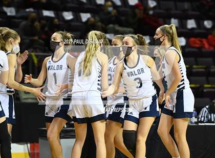 Thumbnail 3 in Regis Jesuit vs. Valor Christian (CHSAA 5A State Final) photogallery.