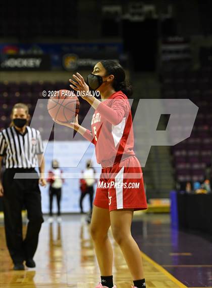 Thumbnail 2 in Regis Jesuit vs. Valor Christian (CHSAA 5A State Final) photogallery.
