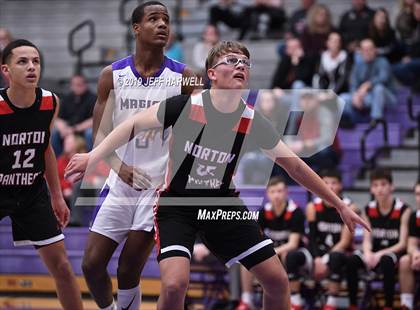 Thumbnail 1 in Norton @ Barberton photogallery.