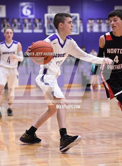 Thumbnail 3 in Norton @ Barberton photogallery.