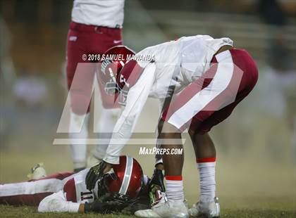 Thumbnail 2 in Fremont @ Chatsworth (CIF LACS D3 Semifinal) photogallery.