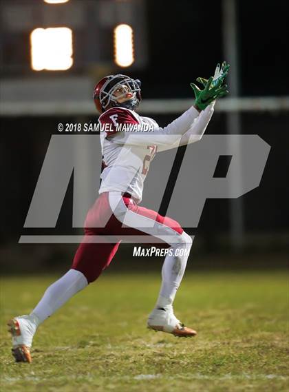 Thumbnail 3 in Fremont @ Chatsworth (CIF LACS D3 Semifinal) photogallery.