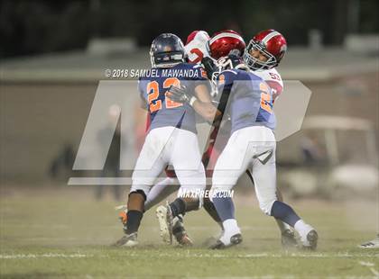 Thumbnail 2 in Fremont @ Chatsworth (CIF LACS D3 Semifinal) photogallery.