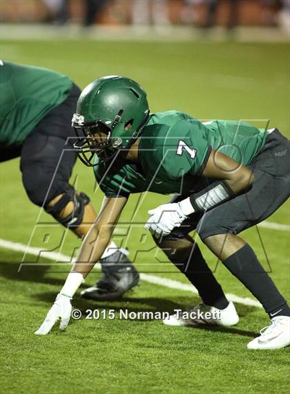 Thumbnail 2 in Topeka @ Derby (KSHSAA 6A 1st Round) photogallery.