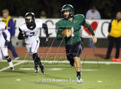 Thumbnail 3 in Topeka @ Derby (KSHSAA 6A 1st Round) photogallery.