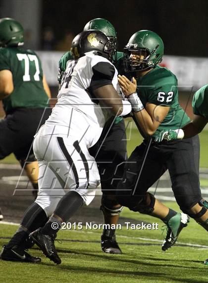 Thumbnail 2 in Topeka @ Derby (KSHSAA 6A 1st Round) photogallery.