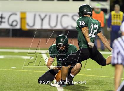 Thumbnail 2 in Topeka @ Derby (KSHSAA 6A 1st Round) photogallery.