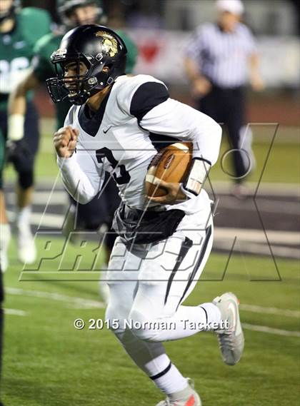 Thumbnail 1 in Topeka @ Derby (KSHSAA 6A 1st Round) photogallery.