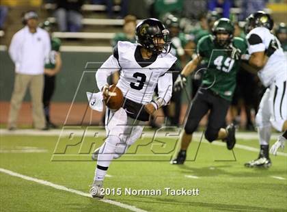 Thumbnail 3 in Topeka @ Derby (KSHSAA 6A 1st Round) photogallery.