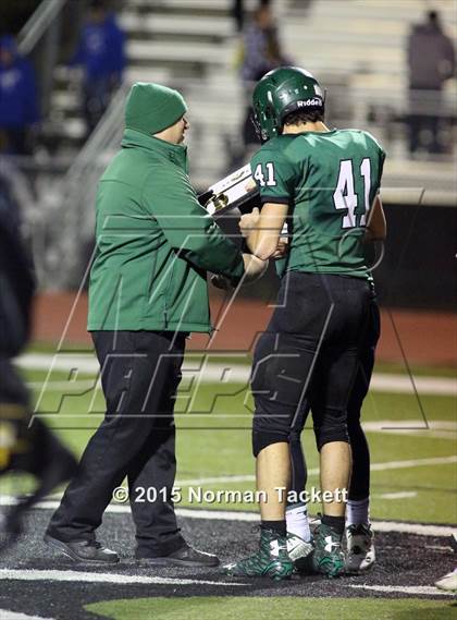 Thumbnail 2 in Topeka @ Derby (KSHSAA 6A 1st Round) photogallery.