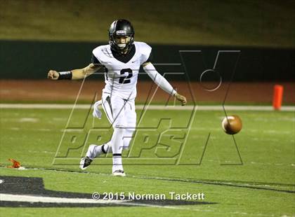 Thumbnail 3 in Topeka @ Derby (KSHSAA 6A 1st Round) photogallery.