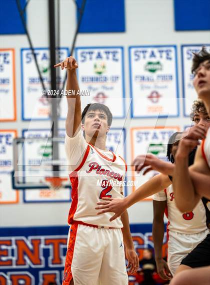 Thumbnail 2 in Upper Arlington @ Olentangy Orange photogallery.
