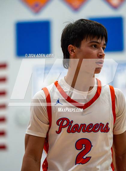 Thumbnail 3 in Upper Arlington @ Olentangy Orange photogallery.