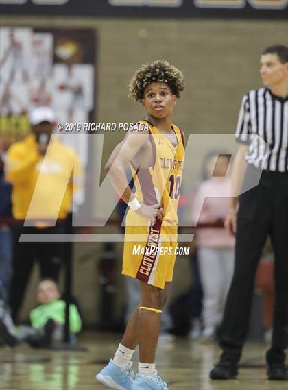 Thumbnail 3 in San Joaquin Memorial @ Clovis West (Clovis West Nike Invitational Tournament) photogallery.