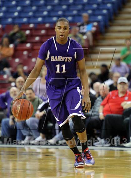 Thumbnail 3 in Sacred Heart Cathedral vs. St. Augustine (CIF State D3 Final) photogallery.