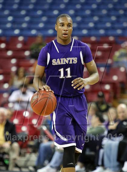 Thumbnail 3 in Sacred Heart Cathedral vs. St. Augustine (CIF State D3 Final) photogallery.