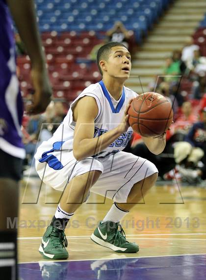 Thumbnail 3 in Sacred Heart Cathedral vs. St. Augustine (CIF State D3 Final) photogallery.