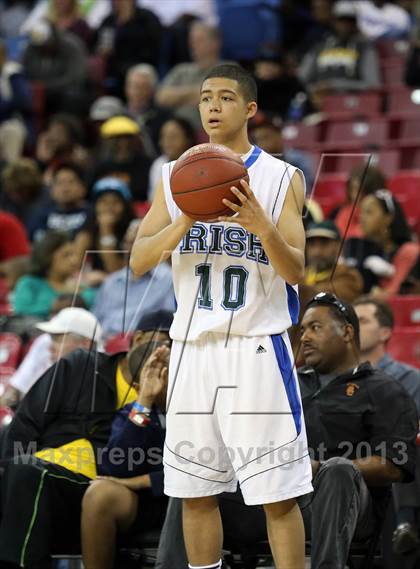 Thumbnail 3 in Sacred Heart Cathedral vs. St. Augustine (CIF State D3 Final) photogallery.