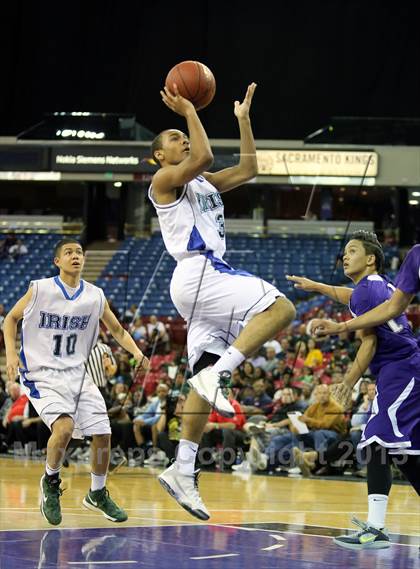Thumbnail 3 in Sacred Heart Cathedral vs. St. Augustine (CIF State D3 Final) photogallery.