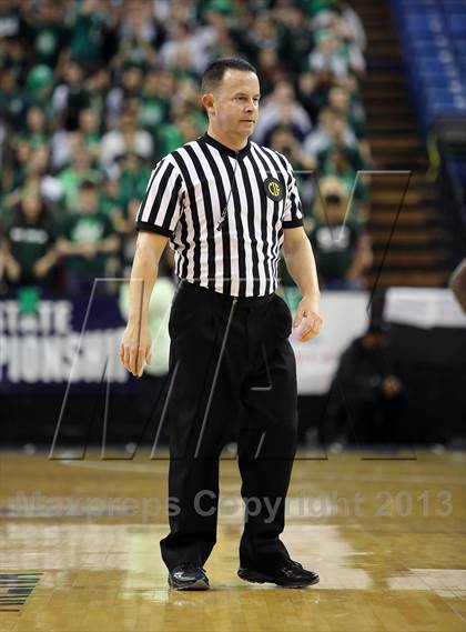 Thumbnail 2 in Sacred Heart Cathedral vs. St. Augustine (CIF State D3 Final) photogallery.