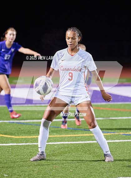 Thumbnail 2 in Carondelet @ College Park photogallery.