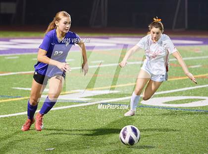 Thumbnail 2 in Carondelet @ College Park photogallery.