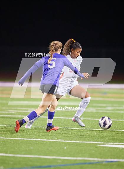 Thumbnail 2 in Carondelet @ College Park photogallery.