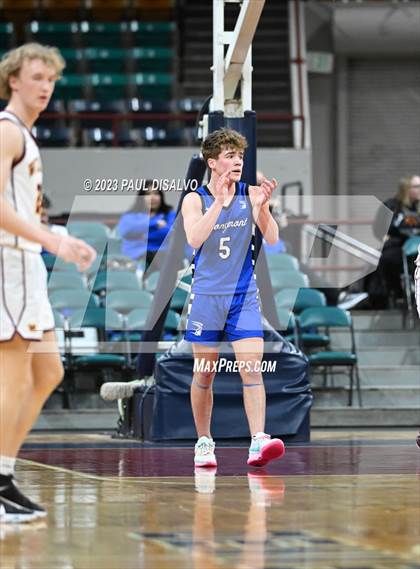 Thumbnail 3 in Windsor vs. Longmont (CHSAA 5A Great 8) photogallery.