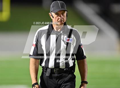Thumbnail 1 in Waller @ Tomball Memorial photogallery.