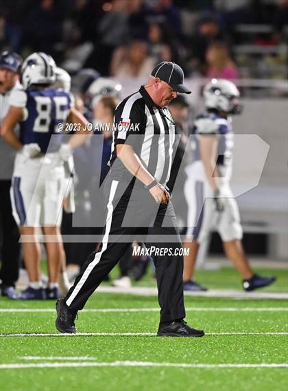Thumbnail 3 in Waller @ Tomball Memorial photogallery.