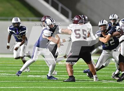 Thumbnail 2 in Waller @ Tomball Memorial photogallery.
