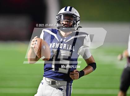 Thumbnail 1 in Waller @ Tomball Memorial photogallery.