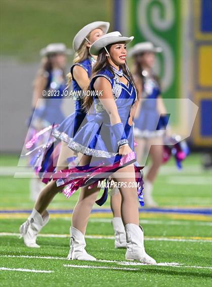Thumbnail 2 in Waller @ Tomball Memorial photogallery.