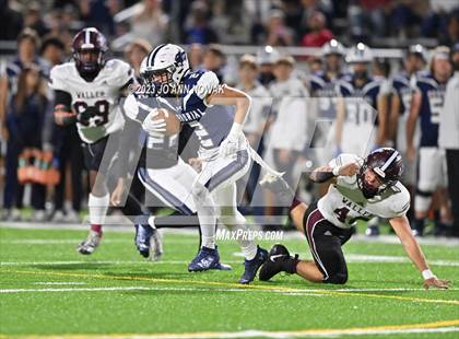Thumbnail 1 in Waller @ Tomball Memorial photogallery.