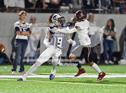Thumbnail 3 in Waller @ Tomball Memorial photogallery.