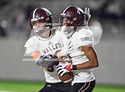 Thumbnail 3 in Waller @ Tomball Memorial photogallery.