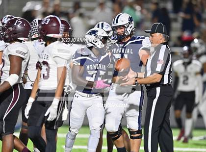 Thumbnail 1 in Waller @ Tomball Memorial photogallery.