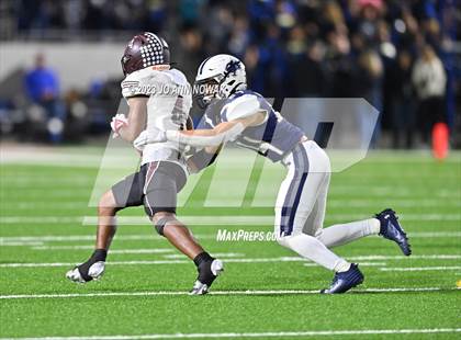 Thumbnail 1 in Waller @ Tomball Memorial photogallery.