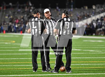 Thumbnail 1 in Waller @ Tomball Memorial photogallery.