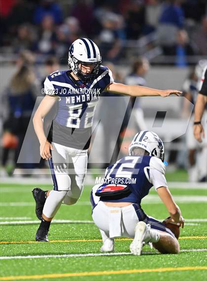 Thumbnail 3 in Waller @ Tomball Memorial photogallery.